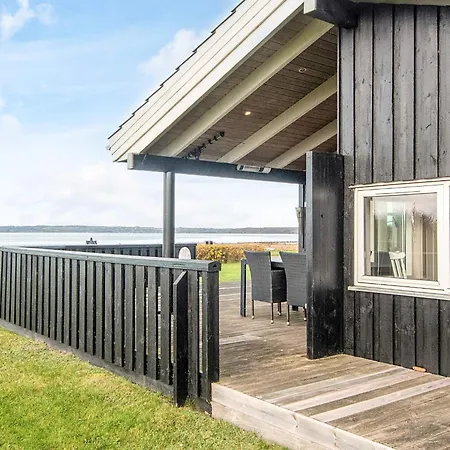 Seaside Haven In - By Traum Semesterbostad