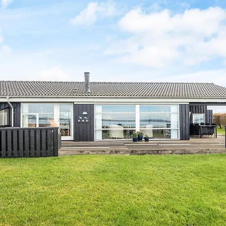 Seaside Haven In - By Traum Semesterbostad Knebel