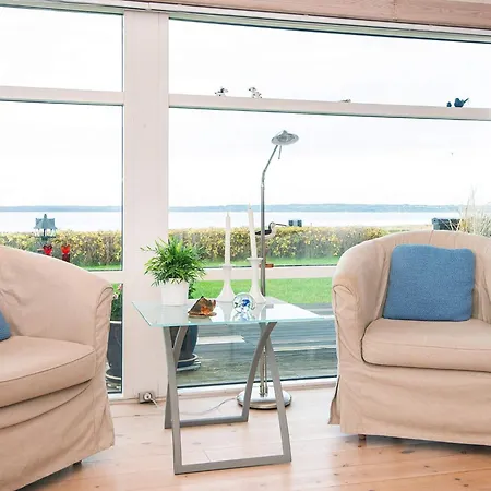 Seaside Haven In - By Traum * Knebel